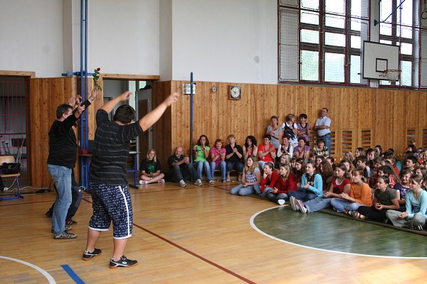 9.B rozlucka a sport 9.roč.