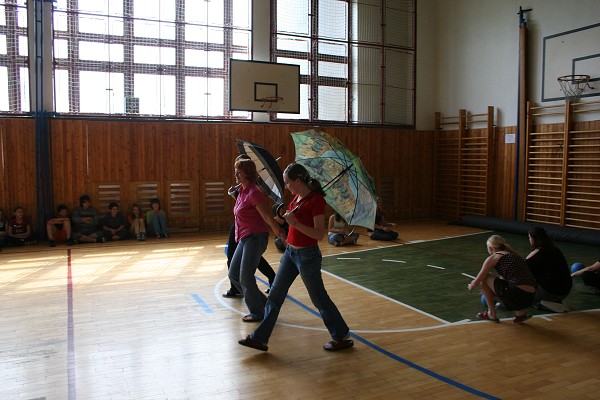 9.B rozlucka a sport 9.roč.