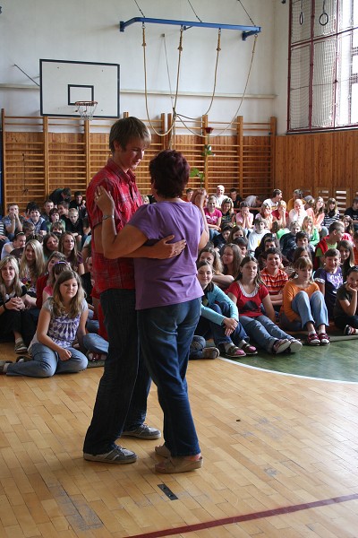 9.B rozlucka a sport 9.roč.