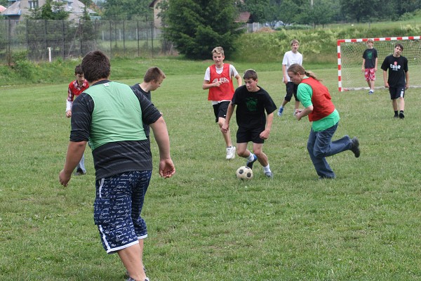 9.B rozlucka a sport 9.roč.