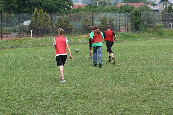 9.B rozlucka a sport 9.roč.