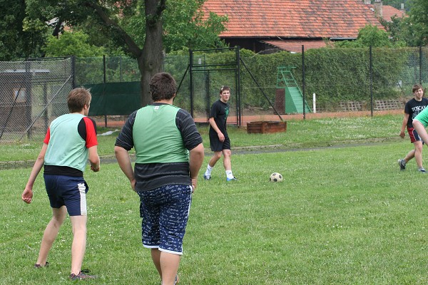 9.B rozlucka a sport 9.roč.