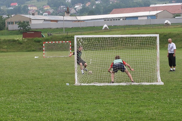 9.B rozlucka a sport 9.roč.