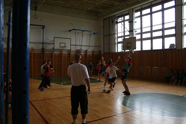 9.B rozlucka a sport 9.roč.