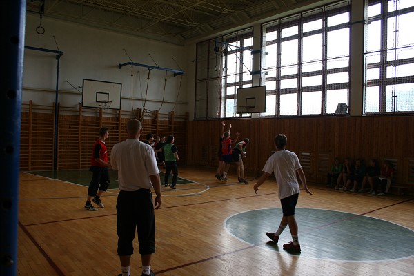 9.B rozlucka a sport 9.roč.