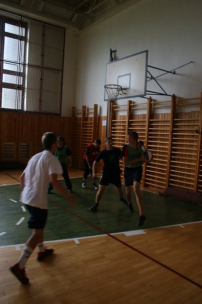 9.B rozlucka a sport 9.roč.