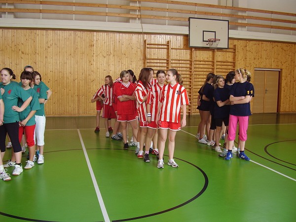 Basket březen 2010