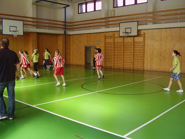 Basket březen 2010