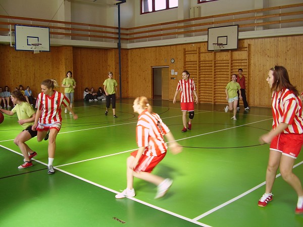 Basket březen 2010