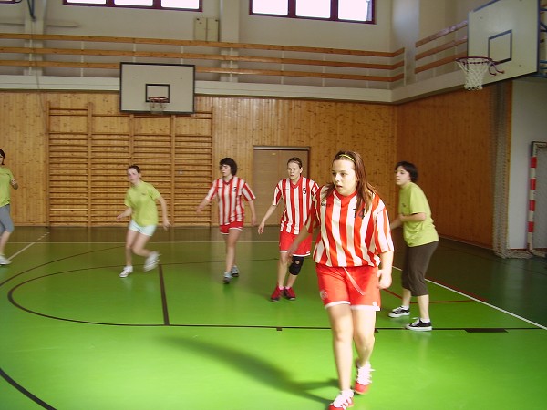 Basket březen 2010