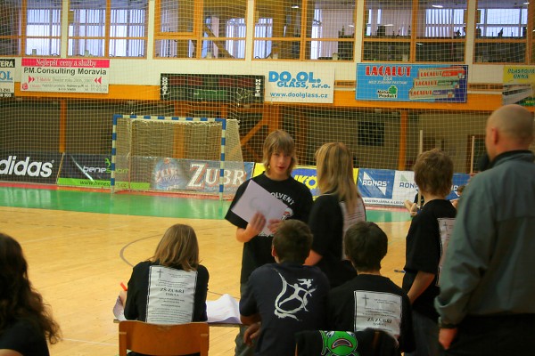 Vánoční laťka 2009 hala Zubří