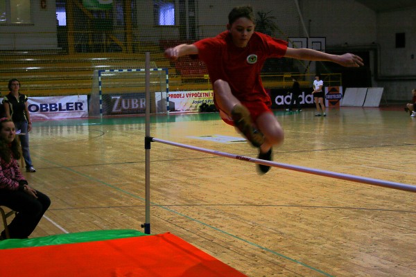 Vánoční laťka 2009 hala Zubří