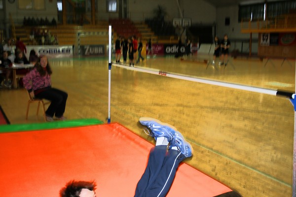 Vánoční laťka 2009 hala Zubří