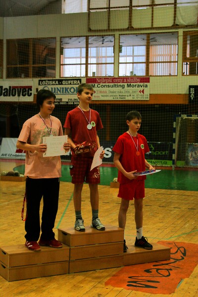 Vánoční laťka 2009 hala Zubří