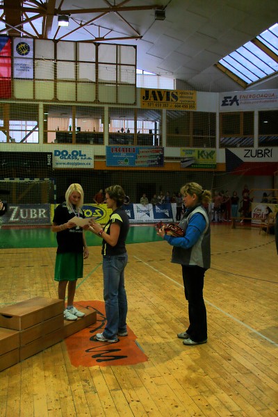 Vánoční laťka 2009 hala Zubří