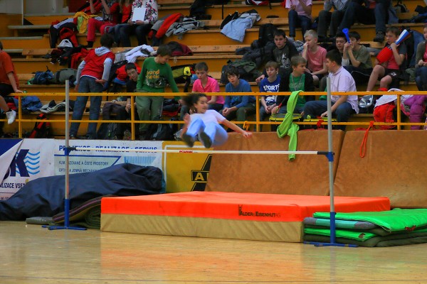 Vánoční laťka 2009 hala Zubří