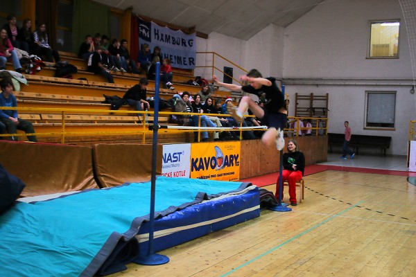 Vánoční laťka 2009 hala Zubří