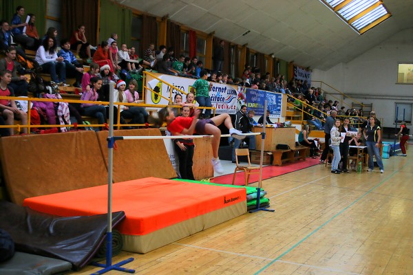 Vánoční laťka 2009 hala Zubří