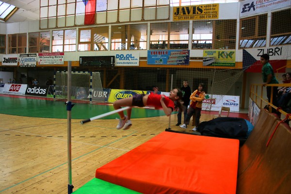 Vánoční laťka 2009 hala Zubří