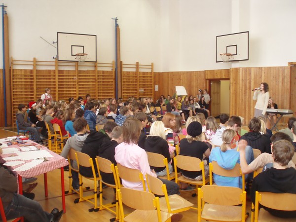 Zlatý zuberský školní slavík 2009