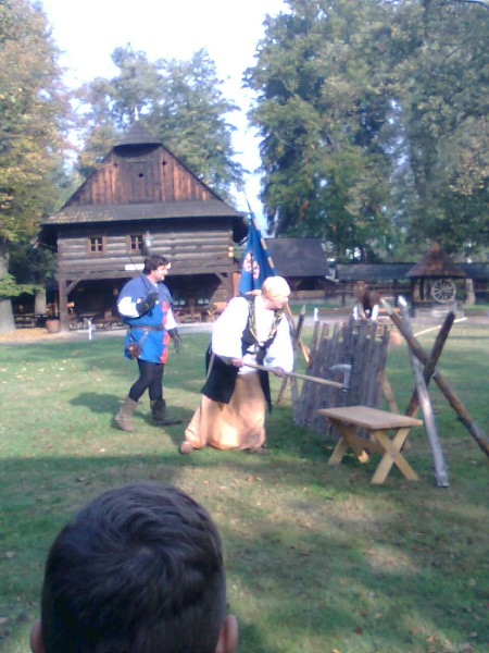 TAJEMNÝ HRAD ROŽNOV 5.A