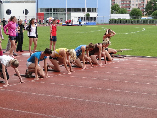 KRAJSKÉ KOLO ATLETIKA UH