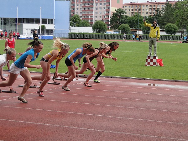 KRAJSKÉ KOLO ATLETIKA UH