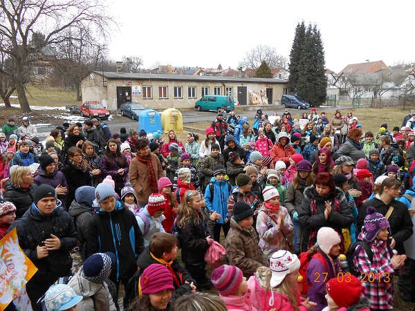 PŘÁTELSKÉ RÝMOVÁNÍ JARO 2013