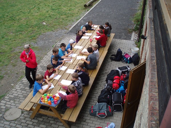 STMELOVACÍ POBYT 4.A SEMETÍN